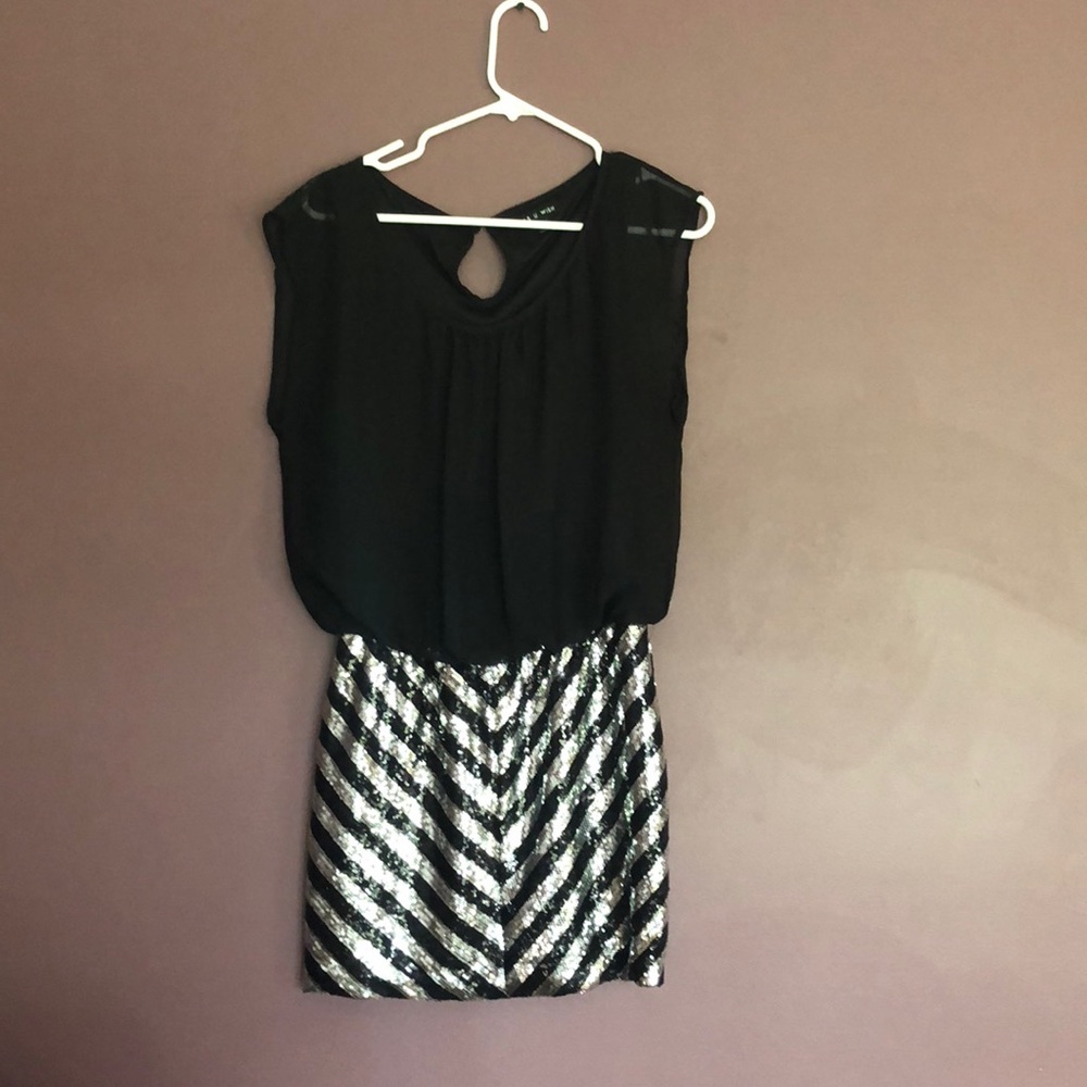 Mini dress